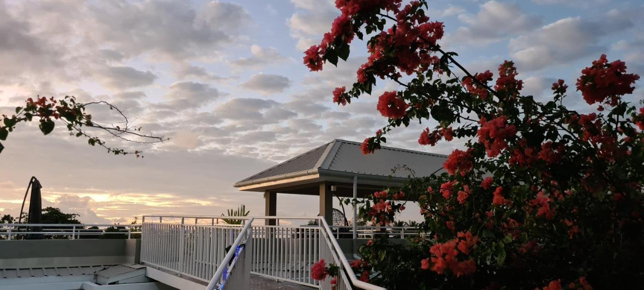 Harmony Self-Catering Apartments Beau Vallon  Exterior photo